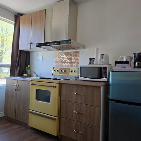 Motel Deblois Sainte-Anne-de-Beaupre Ngoại thất bức ảnh