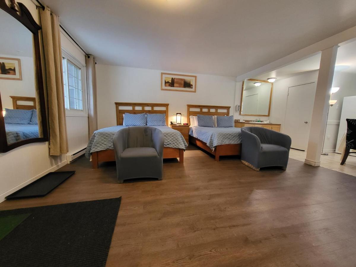 Motel Deblois Sainte-Anne-de-Beaupre Ngoại thất bức ảnh