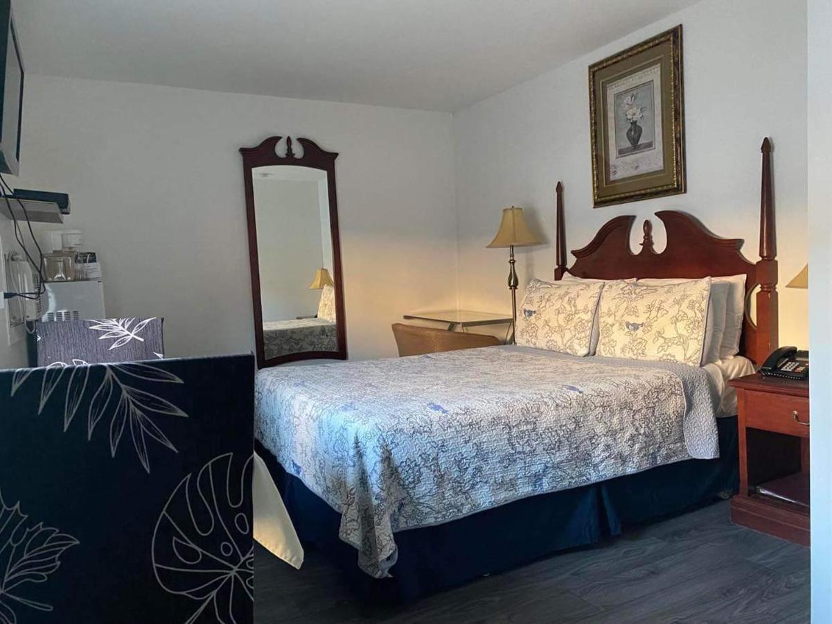 Motel Deblois Sainte-Anne-de-Beaupre Ngoại thất bức ảnh