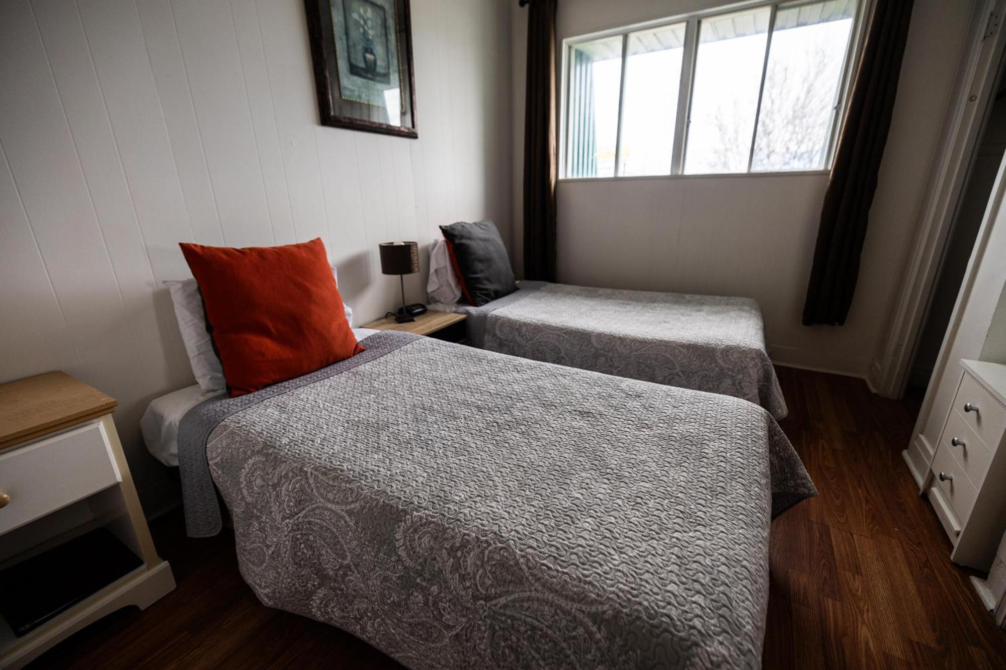 Motel Deblois Sainte-Anne-de-Beaupre Ngoại thất bức ảnh